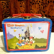 Walt Disney World Magic Kingdom Fab 5 Mini Metal Lunchbox Tin - £15.64 GBP