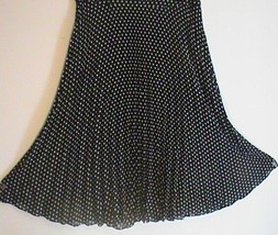Women&#39;s-6P Ann Taylor Loft black pleated skirt white polka dot flare cla... - $38.00
