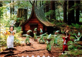 Vtg Postcard, Enchanted Fores,Snow White and the Seven Dwarfs, Revelstoke B.C. - £5.19 GBP