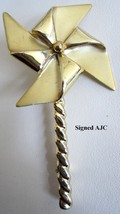 AJC American Jewelry Co Pinwheel Brooch Pin Movable Twirling Gold Tone - £11.84 GBP