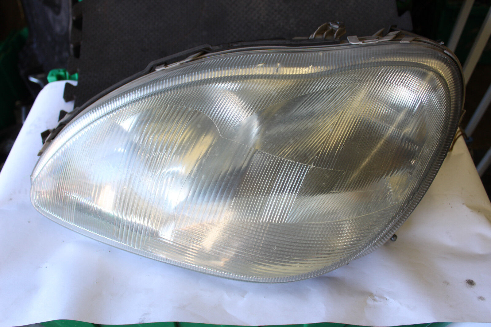 2000-2006 MERCEDES W220 S500 S430 LEFT FRONT DRIVER SIDE HALOGEN HEAD LIGHT V696 - $183.99