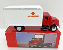 International Model 4000 Series with Van Body Box Truck, 7&quot; long, W/Box - £20.73 GBP