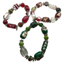 Stretch Bracelets Glass Art Beads Christmas Santa Snowman Twos Company Set of 3 - £19.74 GBP
