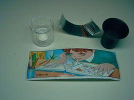 Kinder - K98 40 Magnifying glass on foot + paper + sticker - surprise egg - £1.19 GBP