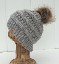 Gray Knit Crochet Beanie Winter Ski Hat With Faux Fur Pom Pom &amp; Plush Li... - £9.74 GBP