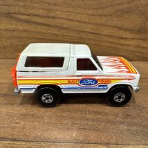 Hot Wheels 1980 Built Ford Tough Bronco White With Flames With Red Motor... - $14.25