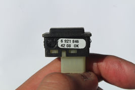 2007-2009 BMW 335i E92 TRUNK OPENER RELEASE SWITCH K1480 image 4