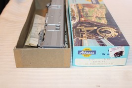 HO Scale Athearn, Baggage Car, Santa Fe, Silver #3446  - 1781 Built - $38.00