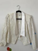 Off White Lace Blazer Size S to M, made in Taiwan Jacket - £10.95 GBP