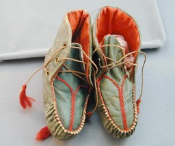 Vintage Native American Leather Moccasins Red Embroidered Kids Childs - $49.99