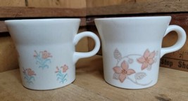 Lot of 2 Vintage Stoneware Coffee Tea Mugs Cups White Flowers Made in USA 3.25&quot; - £19.54 GBP