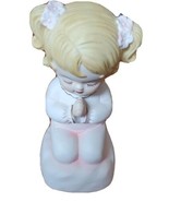 Vintage Praying Girl Ceramic Bedtime Prayers What The World Needs Now Mu... - $23.22 CAD