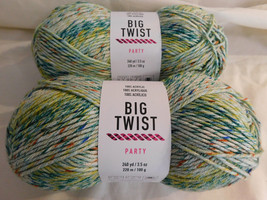 Big Twist Party Succulent lot of 2 Dye lot CNE570029 - £10.21 GBP