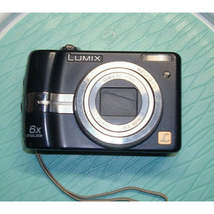 Panasonic LUMIX DMC-LZ7 Black Digital Camera - 7.2MP - $65.00