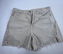 American Eagle Highest Rise Beige Destroyed Frayed CutOff Mom Shorts 16 - £15.02 GBP