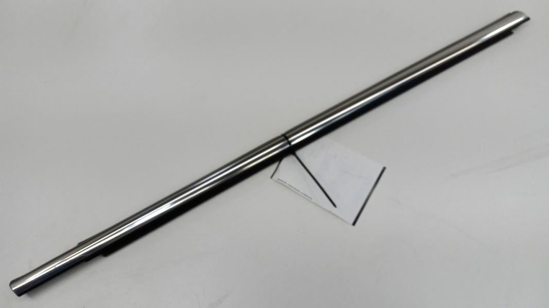 Ford Fusion Door Glass Window Weather Strip Trim Front Right Passenger S... - $39.79