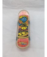 1990s McDonald&#39;s Finger Board Toy 3 1/2&quot; - $183.95 MXN