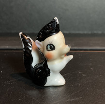 Vintage Porcelain Miniature Skunk 1.5” X 1” - £9.49 GBP