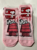 2 Pairs Peanuts Snoopy Pink Women&#39;s No Show Socks Shoe size 4-10 NWT - £3.90 GBP