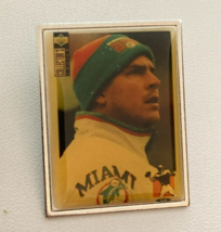 Dan Marino Miami Dolphins NFL Football Collectors Choice Pin - £7.82 GBP