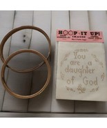Embroidery Hoops 5 3/4 Int 6 Ext, 5 Int 5 3/8 Ext &amp; Embroidery Vintage P... - $241.64 MXN