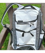 Easton Ghost softball backpack - $291.34 MXN