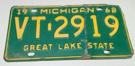 1968 Original Michigan State Auto License Plate VT-2919 Classic Vintage Vehicle - £16.43 GBP
