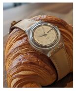 Swatch Watch Croissant Chaud GE700C Vintage 2002 - $49.00