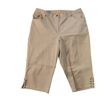 Ruby Rd. 14 petite tan bermuda shorts - £8.74 GBP