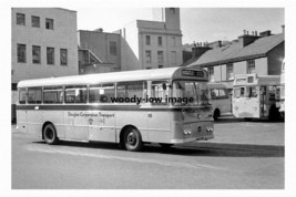 pt7462 - Douglas Corp Bus no 19 at Bus Station , Isle of Man - Print 6x4 - £2.10 GBP