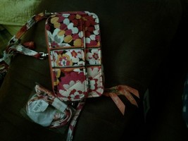 VERA BRADLEY ALL IN ONE CROSSBODY WRISTLET &amp; LANYARD IN PIXIE BLOOMS NWT - $44.00