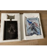 Assassin&#39;s Creed 3 Limited Edition Extras Steelbook Belt Buckle Art Book... - $950.34 MXN