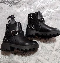NWOT Toddler Girls Size 8 Black Boots With Silver Glittery Star Cutout D... - $7.47