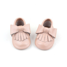 Size 5 Starbie baby Moccasins Pearl Pink baby shoes toddler shoes girls bows - £15.14 GBP