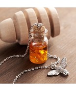 SALE! NWT Honey Jar Silver Bee Necklace - $6.00