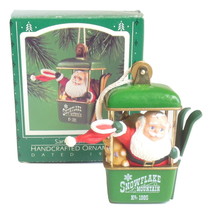 1985 Hallmark Christmas Tree Ornament Santas Ski Trip Snowflake Mountain Vintage - $12.74