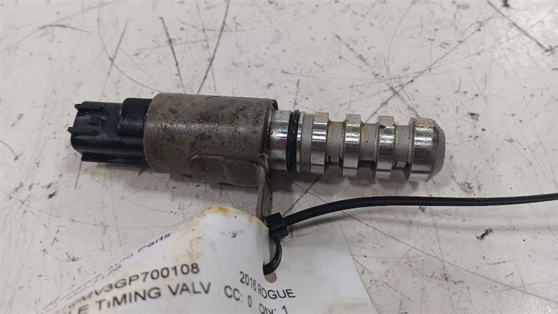 Nissan Rogue Variable Timing Gear Oil Control Valve Solenoid Cylinder He... - $19.84
