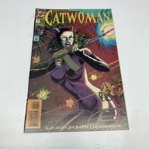 Vintage DC Comics Catwoman Issue 4 Comic Book Graphic Novel - £9.49 GBP