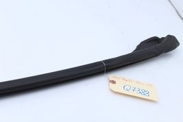 00-05 TOYOTA CELICA LEFT DRIVER DOOR UPPER WEATHERSTRIP SEAL Q7388 image 5