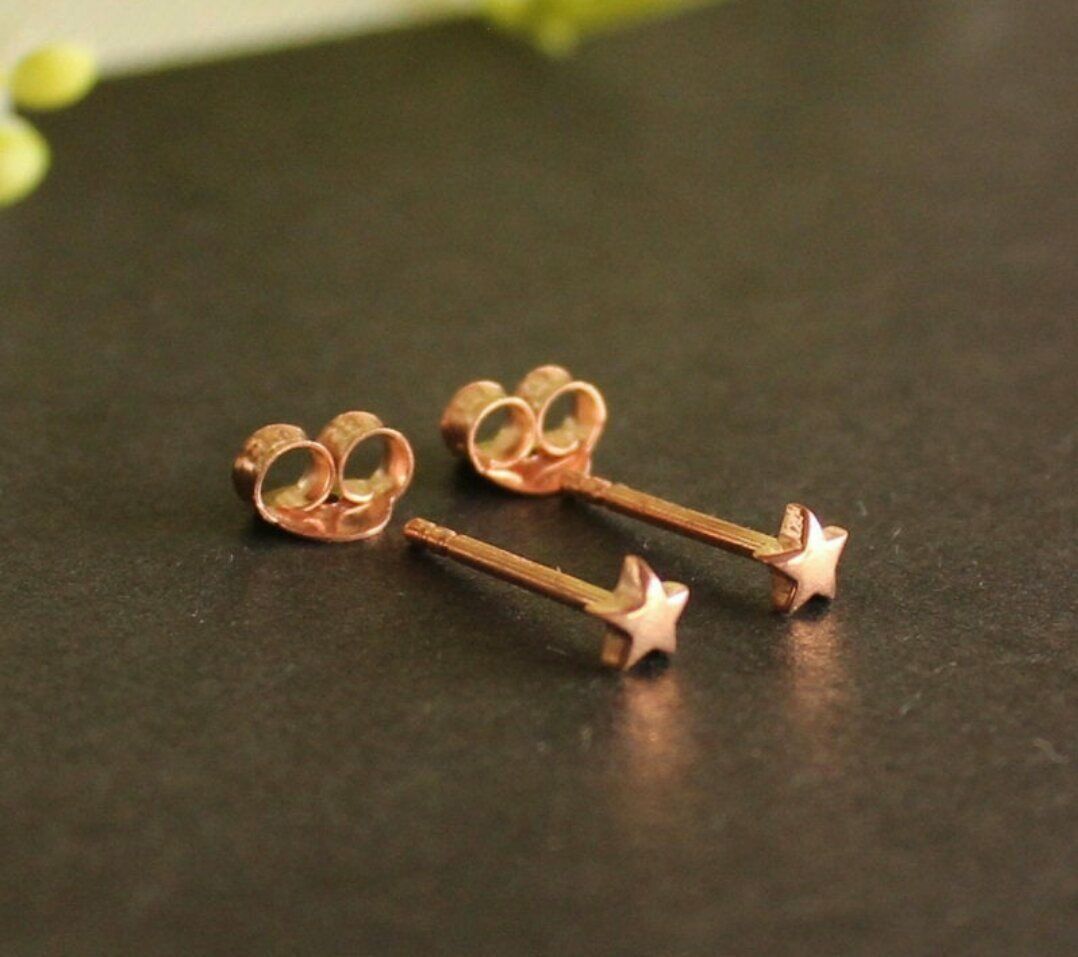14k Solid Gold Mini Stern Piercing Körper Zierliche Himmlische Schmuck - $172.00