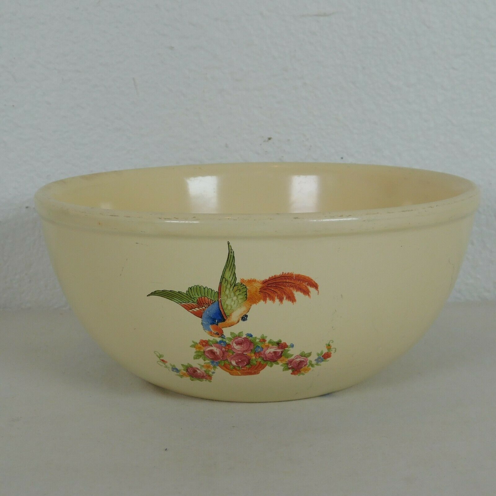 Homer Laughlin Vintage Off White Mixing Bowl Exotic Birds Humming Floral FLAW - $19.35