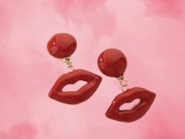 Bright Red Lips Earrings - Kiss Earrings - Dangle Drop Earrings - £11.68 GBP