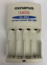 Olympus Aa Battery Charger Ni Mh BU-300 Camedia Wall Charging 4 Aa Batteries Look - $13.99