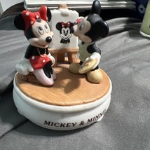 Disney Collection - Disney&#39;s Magic Memories Minnie and Mickey Mouse Musi... - $41.59 CAD