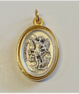 Saint Michael the Archangel Gold &amp; Silver Oval Medal, New #MD-023 - $91.33 MXN
