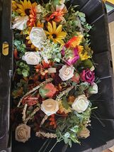  LARGE LOT FAKE ARTIFICIAL FLOWERS FLORAL SILK VARIOUS SIZES/COLORS CRAFTS - $49.50