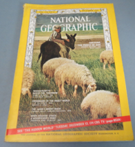 National Geographic Magazine December 1966  Massachusetts Builds for Tomorrow - £9.59 GBP