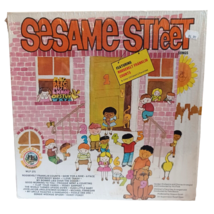 SESAME STREET Sesame Street Songs 1974 Wonderland Records LP 275 VG / VG+ Shrink - £6.32 GBP