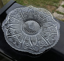 Vintage Indiana Glass Heirloom Clear Plate 10.5&quot; Platter Cake - $26.89