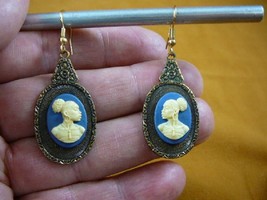 CAE1-3) Rare African American Lady Blue + Ivory Cameo Dangle Earrings Jewelry - £18.37 GBP